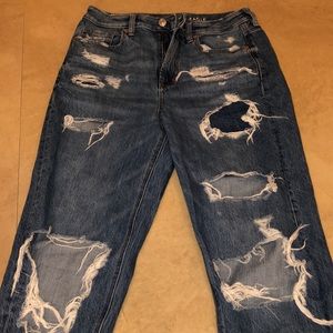 American Eagle Boyfriend Cropped Ripped Jeans